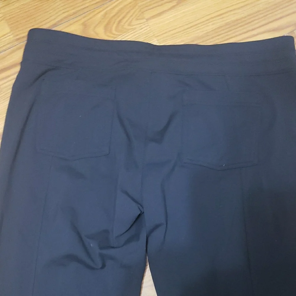 Athleta‎ Black Joggers Sleek Sweatpants
